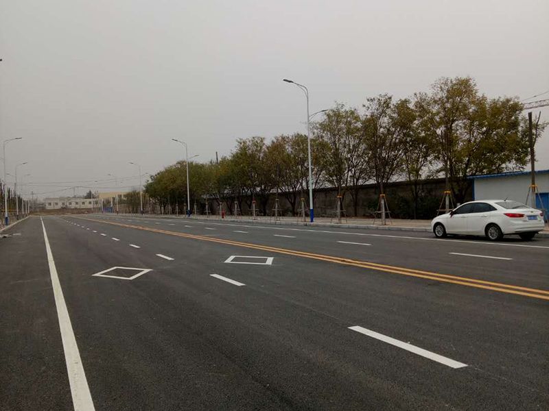 宋元瓷規(guī)劃二路道路、綠化及配套設施實景圖